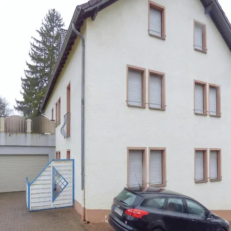 Appartement Three-bedroom In